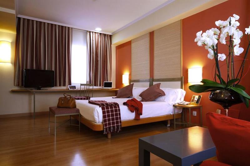 Hotel Indigo Madrid - Princesa By Ihg Exterior foto